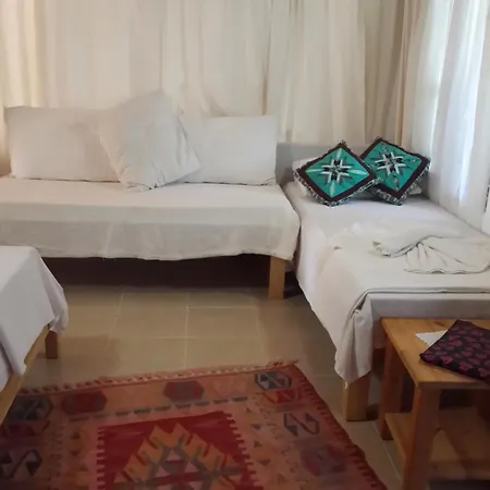 Kus Yuvası Oda ve Kahvaltı 4*