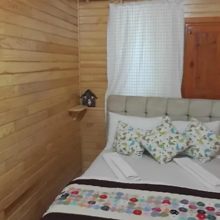 Bed & Breakfast Kus Yuvasi Çıralı