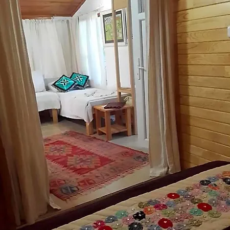 Kus Yuvasi Çıralı