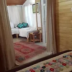 Oda ve Kahvaltı Kus Yuvası Çıralı